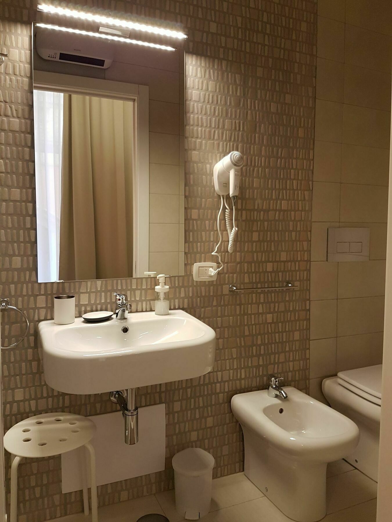 Affittacamere Sanbiagio, 25 Napoli