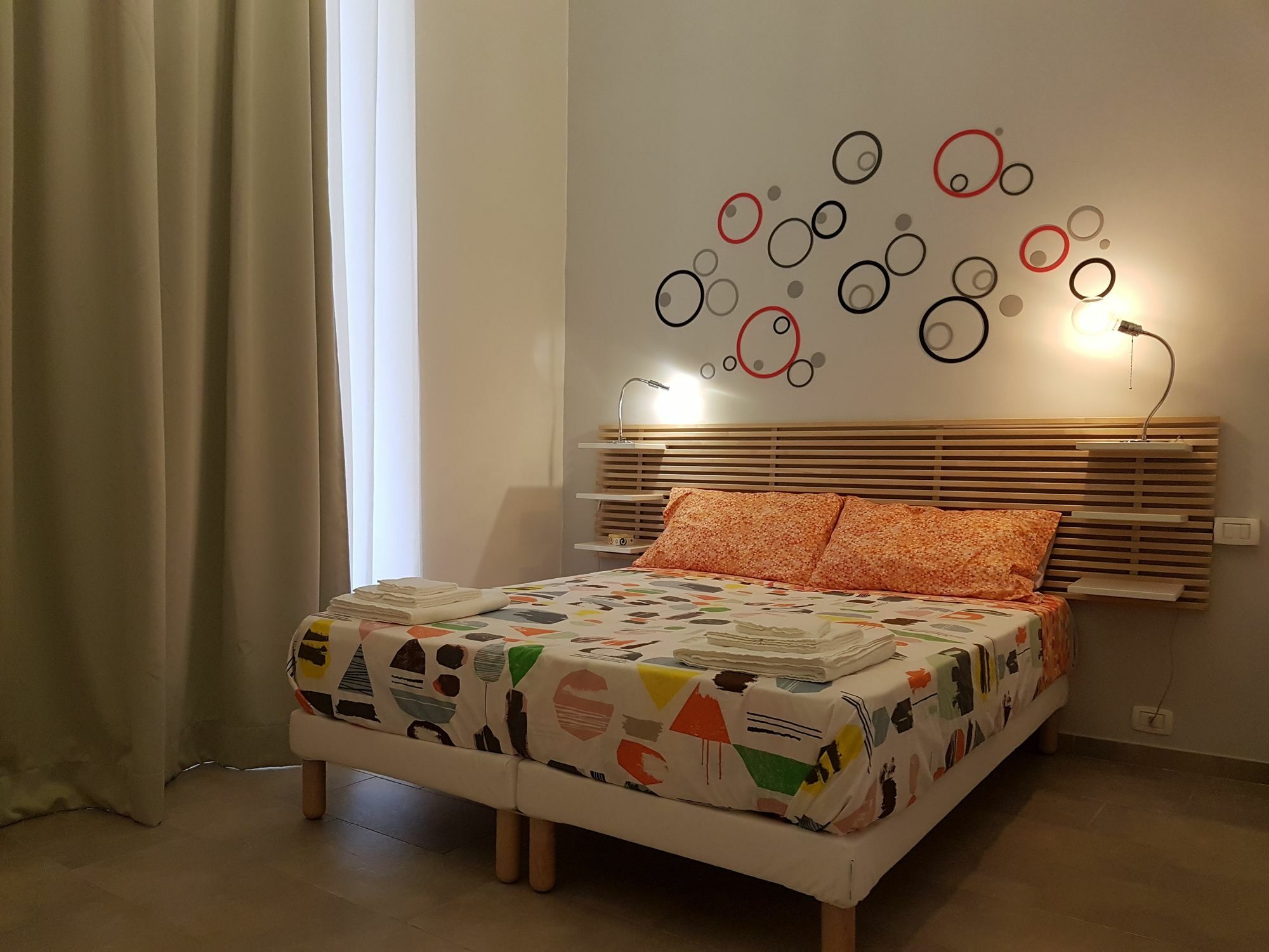 Affittacamere Sanbiagio, 25 Napoli